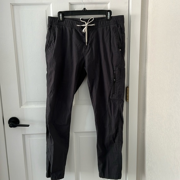 Vuori Ripstop Pant - Size L, Charcoal - Picture 2 of 12